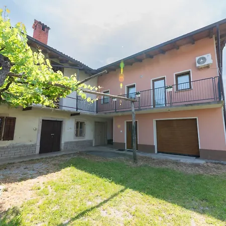 Apartma Luketovi Apartment